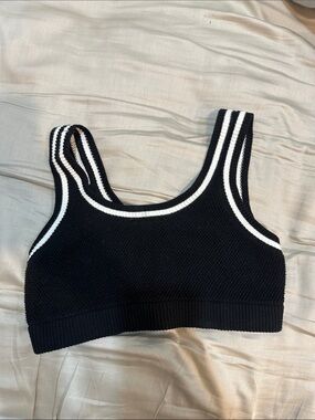 ALO Yoga Black and White Knit Cropped Tank